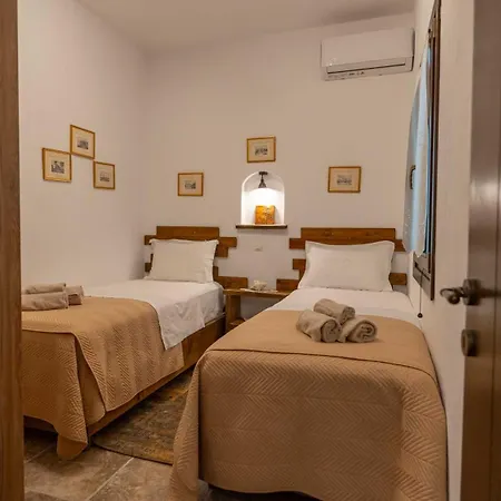 μountain Whispers Apartment Mouresi