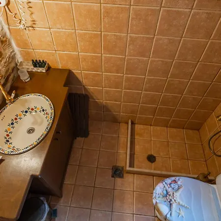 Apartment μountain Whispers *