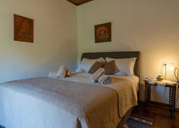 μountain Whispers Apartamento *