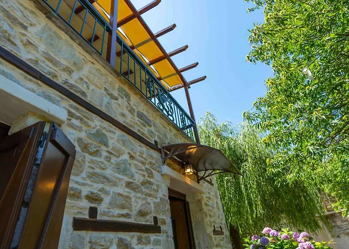 公寓 μountain Whispers *