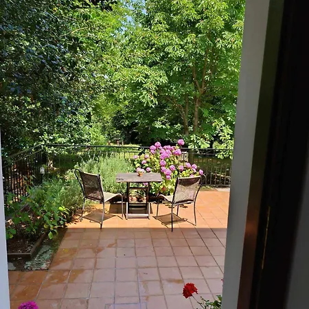 μountain Whispers Apartment Mouresi