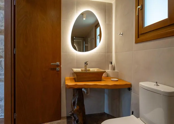 μountain Whispers Apartment Mouresi