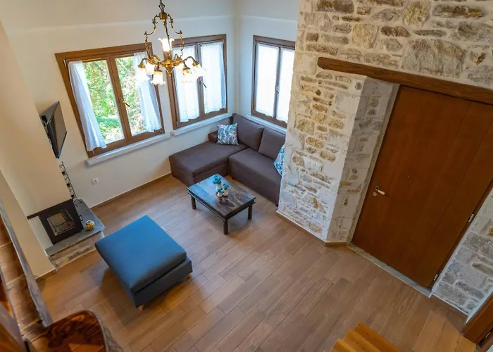 μountain Whispers * Mourésion